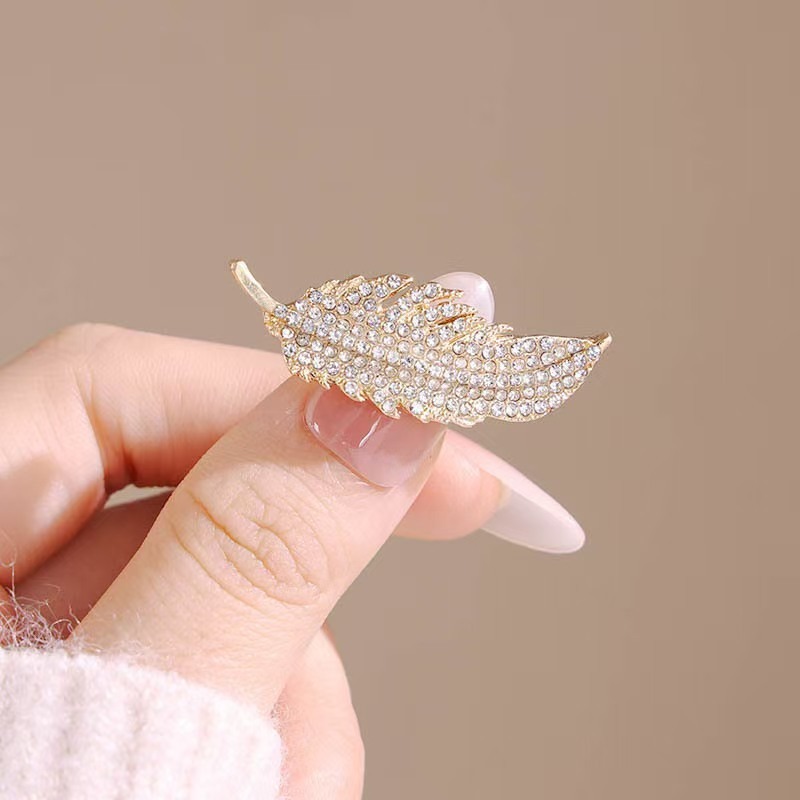 ライトラグジュアリースタイルのフルダイヤモンドフェザーブロー - Travel Accessories For Women のレビューと価格