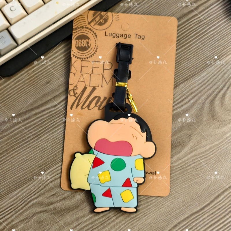 クレヨンしんちゃん漫画アニメキャラクターファッション荷物タグ - It Travel Accessories のレビューと価格