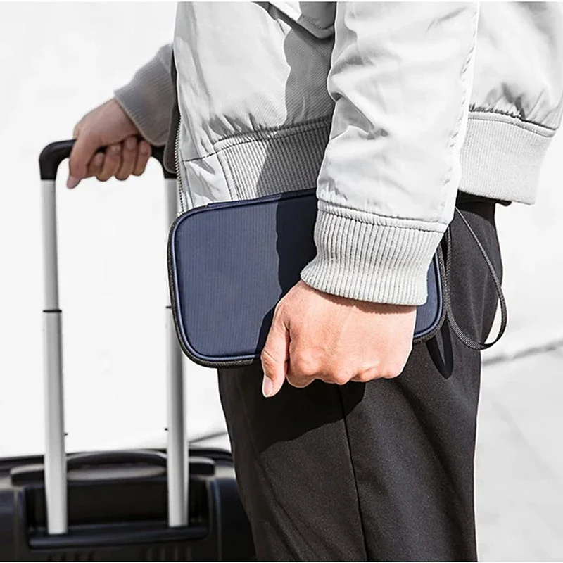 軽量ファミリートラベルパスポートカバーウォレットジッパー付き - Travel Ziplock Bags のレビューと価格